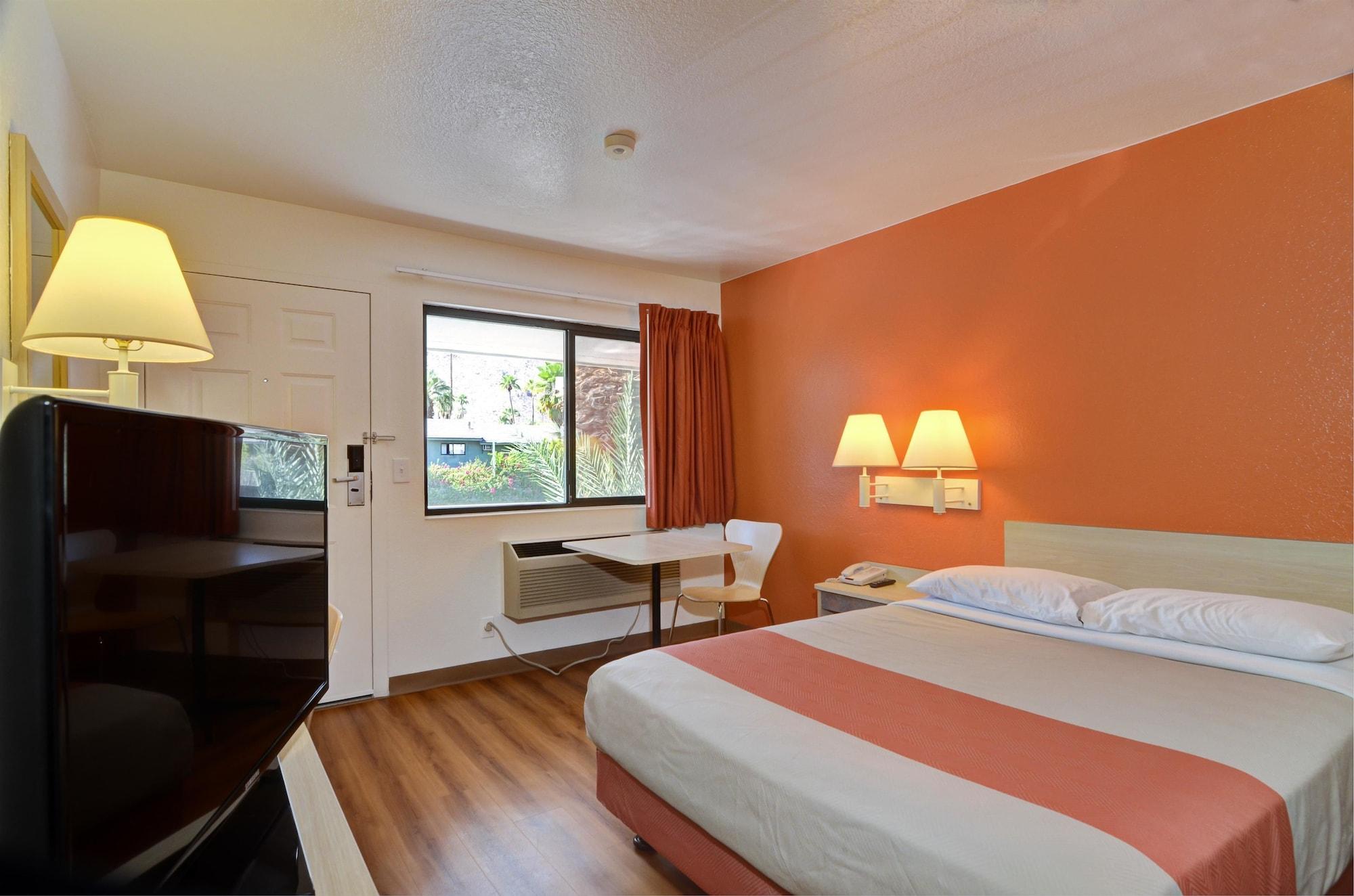 Motel 6-Palm Springs, Ca - East - Palm Canyon ภายนอก รูปภาพ