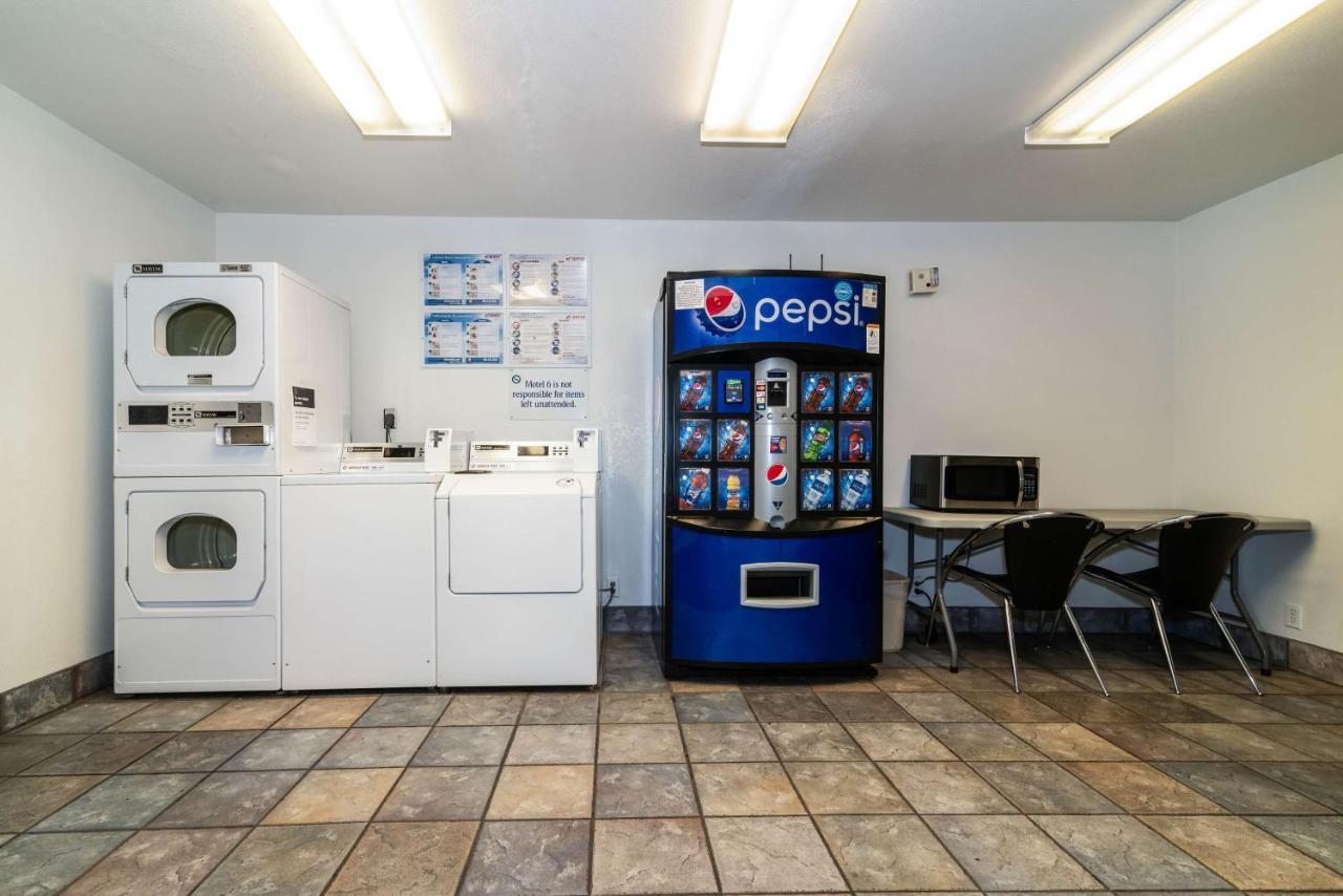 Motel 6-Palm Springs, Ca - East - Palm Canyon ภายนอก รูปภาพ