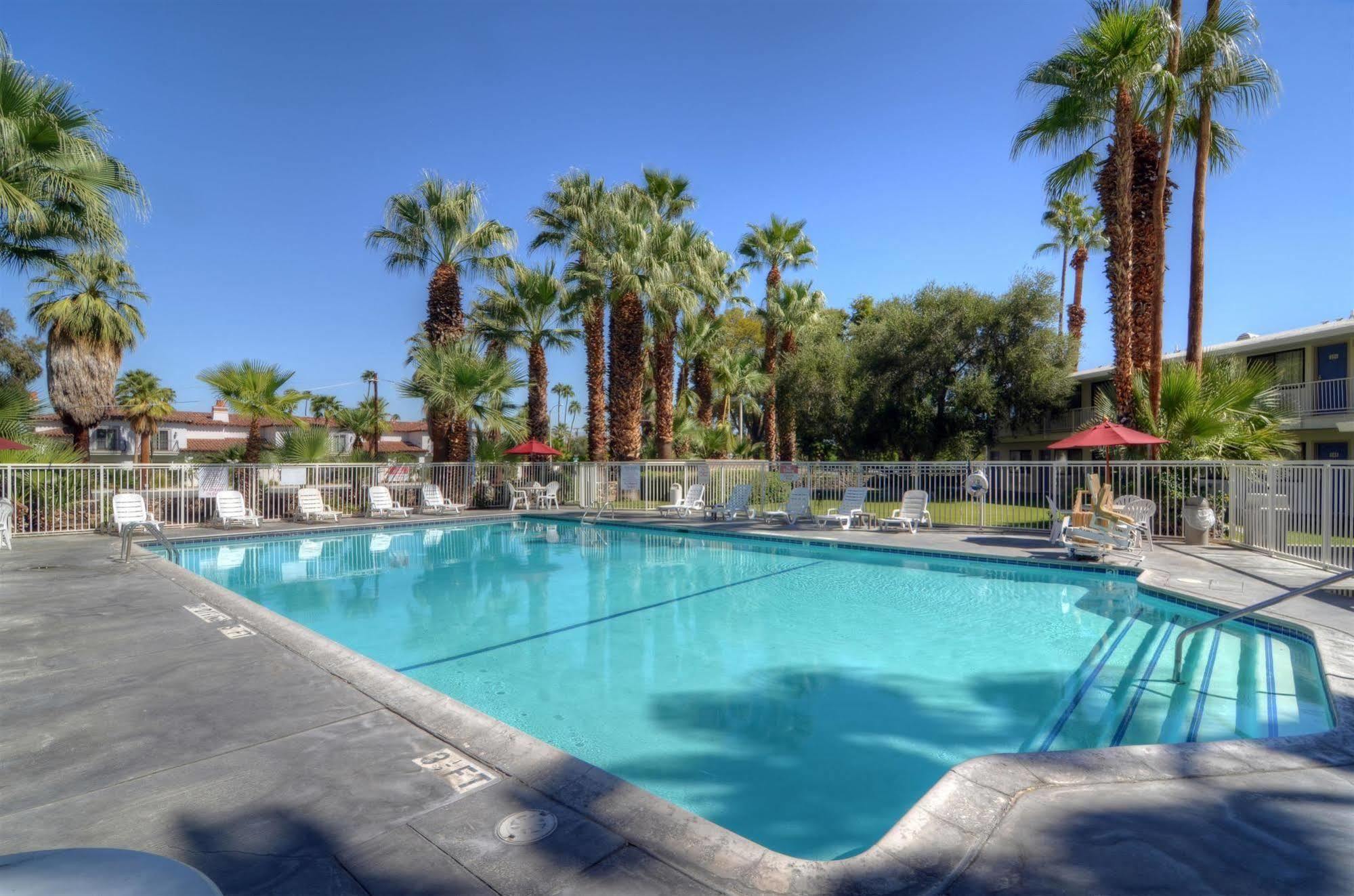 Motel 6-Palm Springs, Ca - East - Palm Canyon ภายนอก รูปภาพ