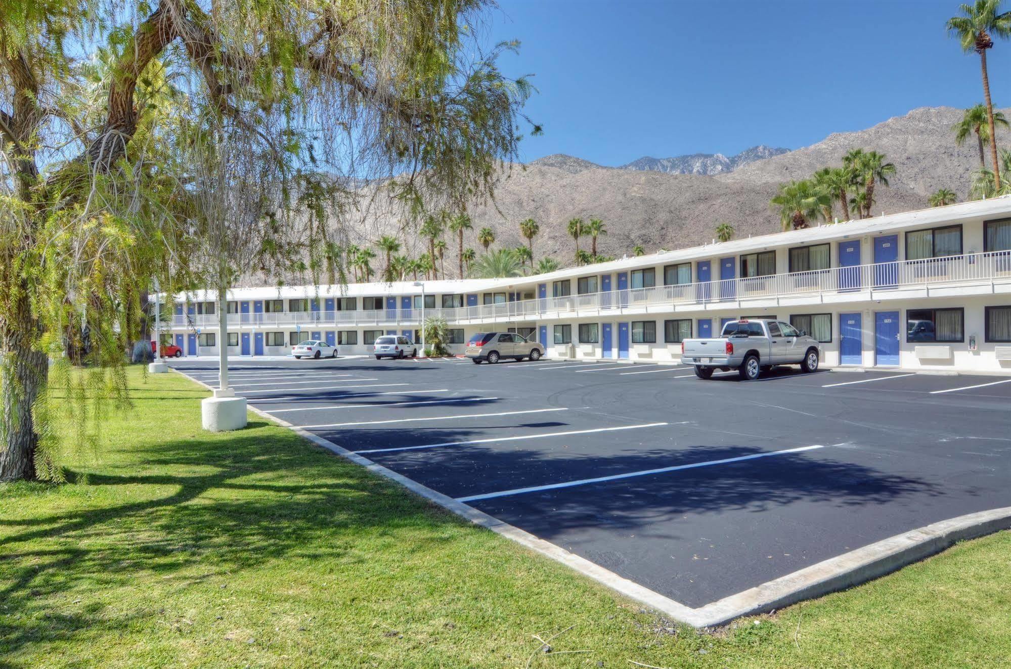 Motel 6-Palm Springs, Ca - East - Palm Canyon ภายนอก รูปภาพ