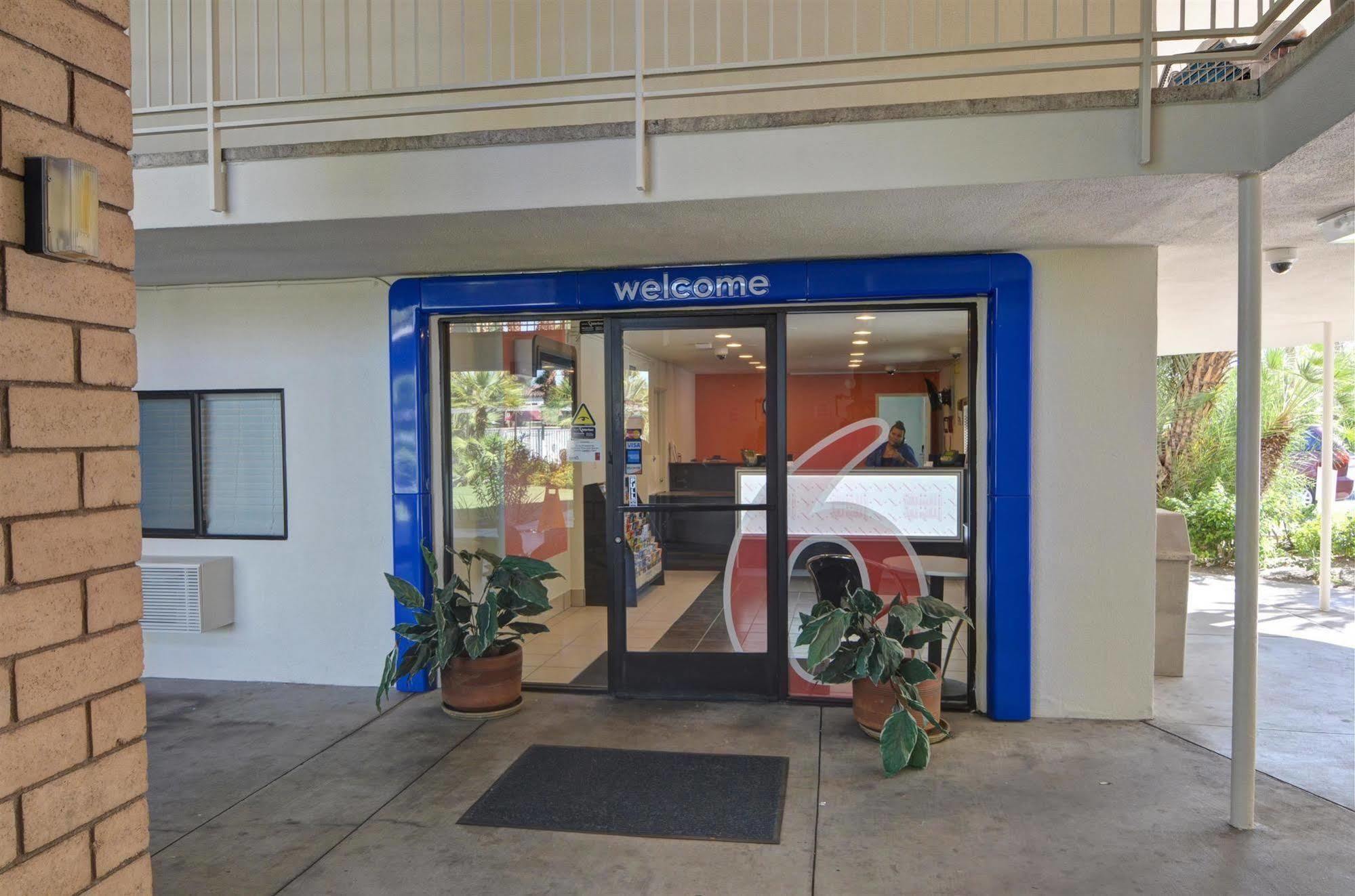 Motel 6-Palm Springs, Ca - East - Palm Canyon ภายนอก รูปภาพ