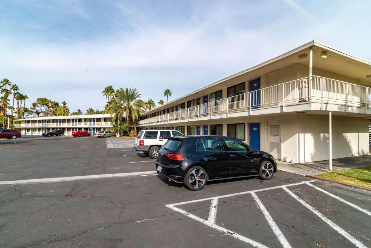 Motel 6-Palm Springs, Ca - East - Palm Canyon ภายนอก รูปภาพ